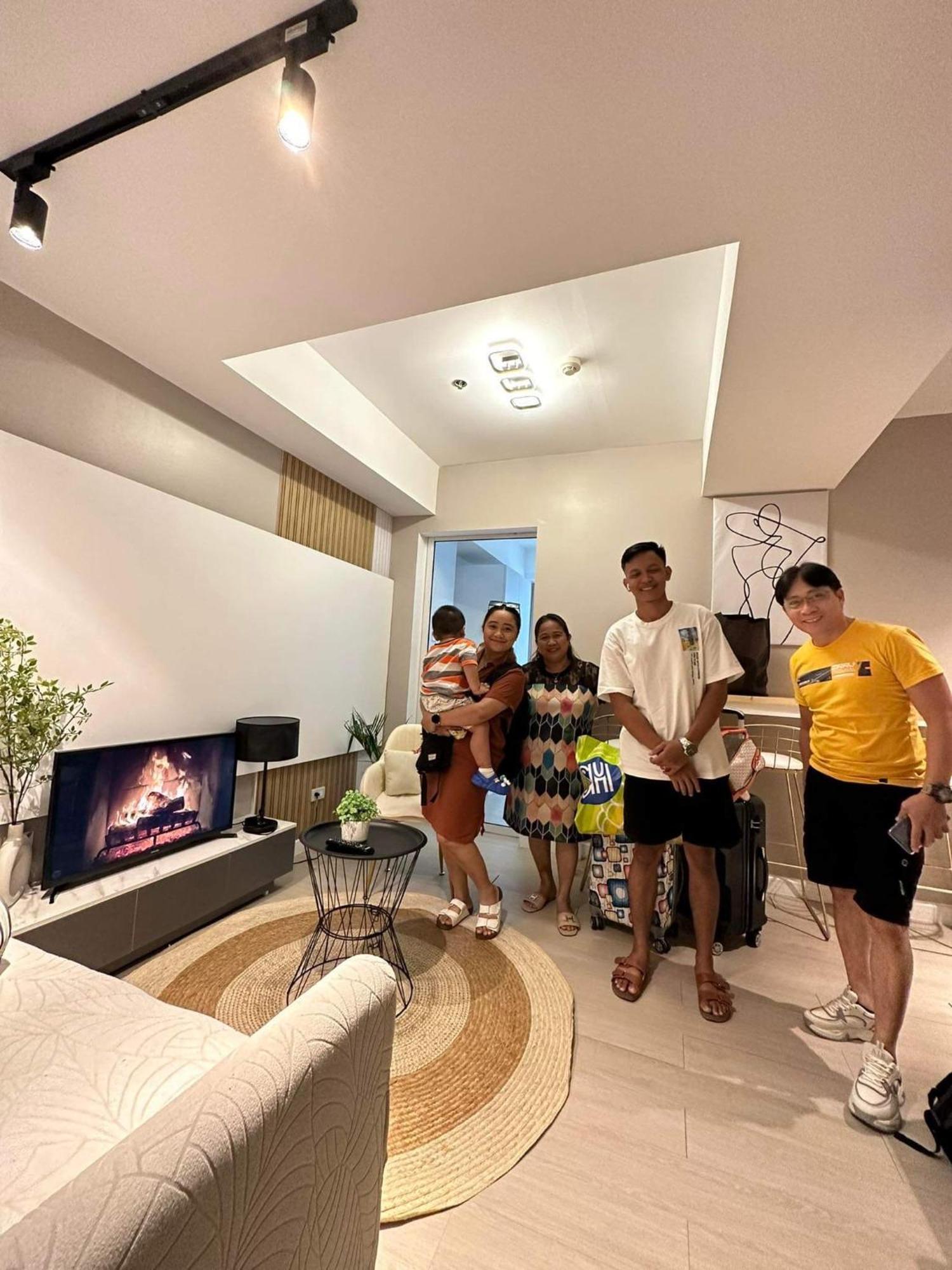 Azure Urban Resort Residence R&C - Paranaque Manila Dış mekan fotoğraf